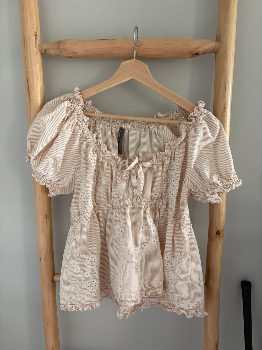 Anthropologie Embroidered Babydoll Puff Sleeve Blouse Sz Small